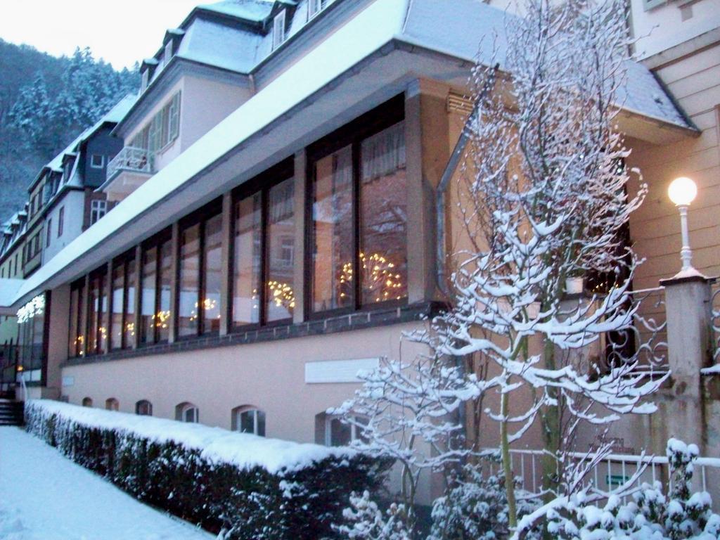 Parkhotel Bad Bertrich Exterior photo